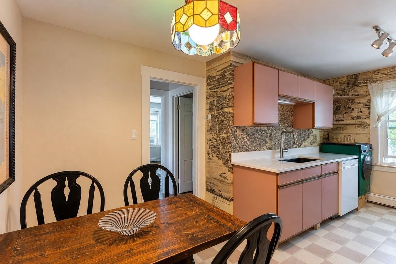 675 South St #8 - Photo 4 of 27