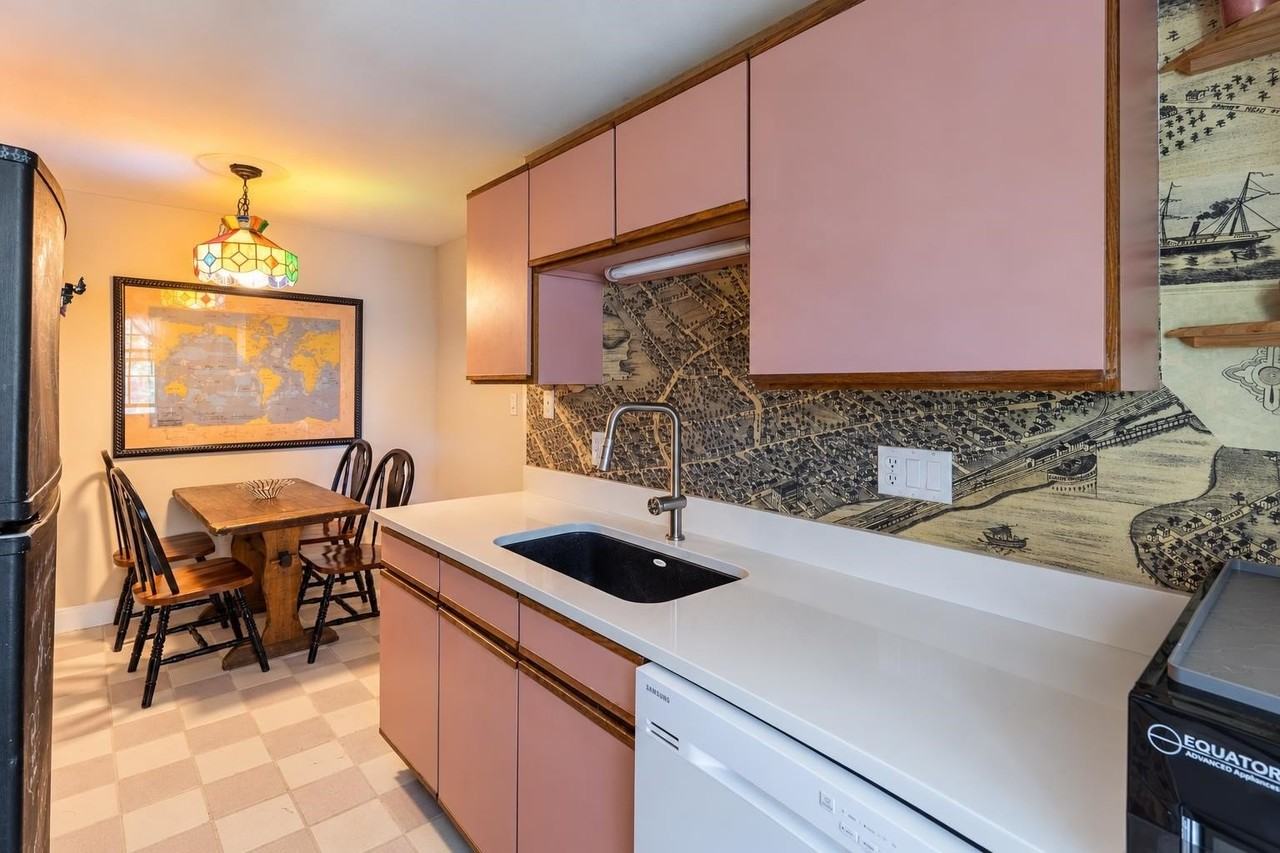 675 South St #8 - Photo 6 of 27