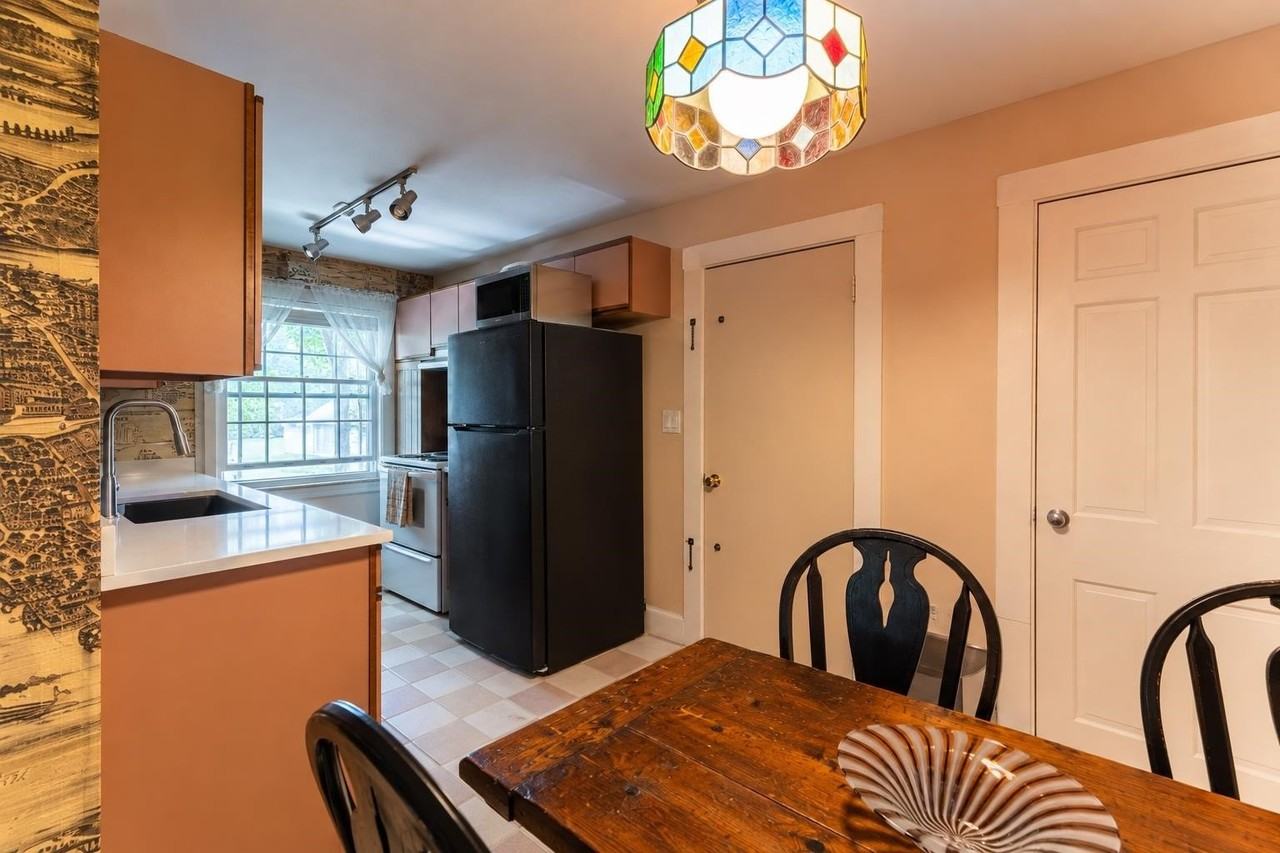 675 South St #8 - Photo 7 of 27