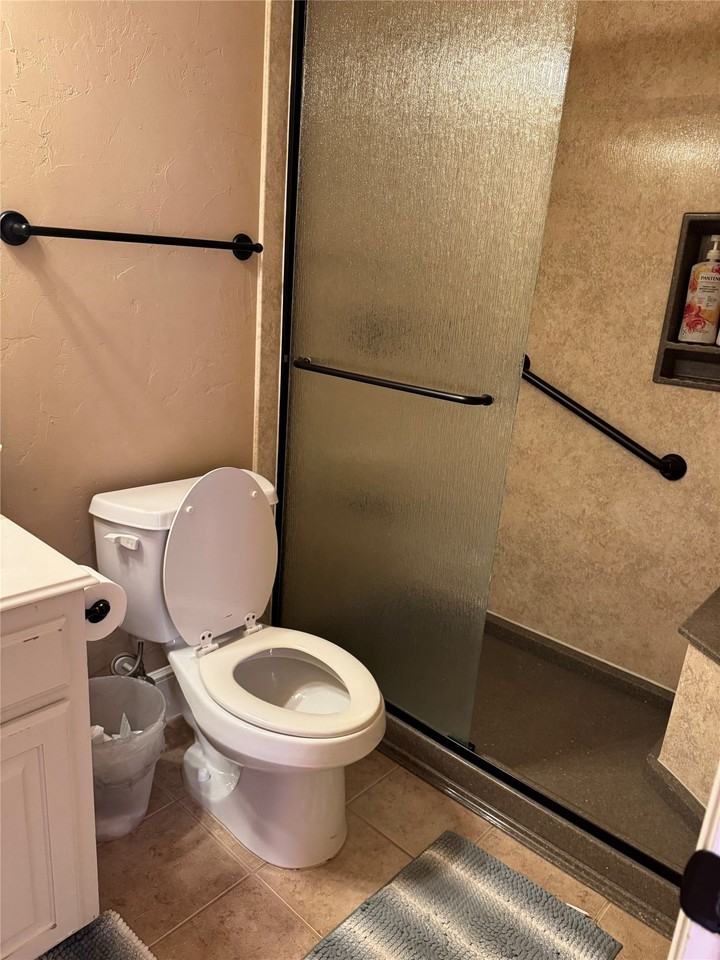1209 Avondale Dr - Photo 6 of 22