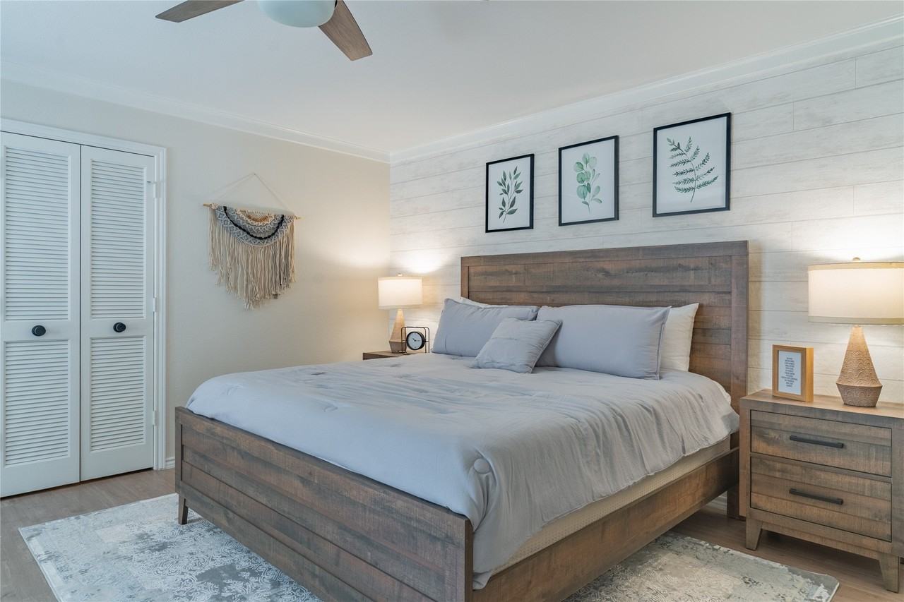 1011 Wimbledon Ln - Photo 6 of 26