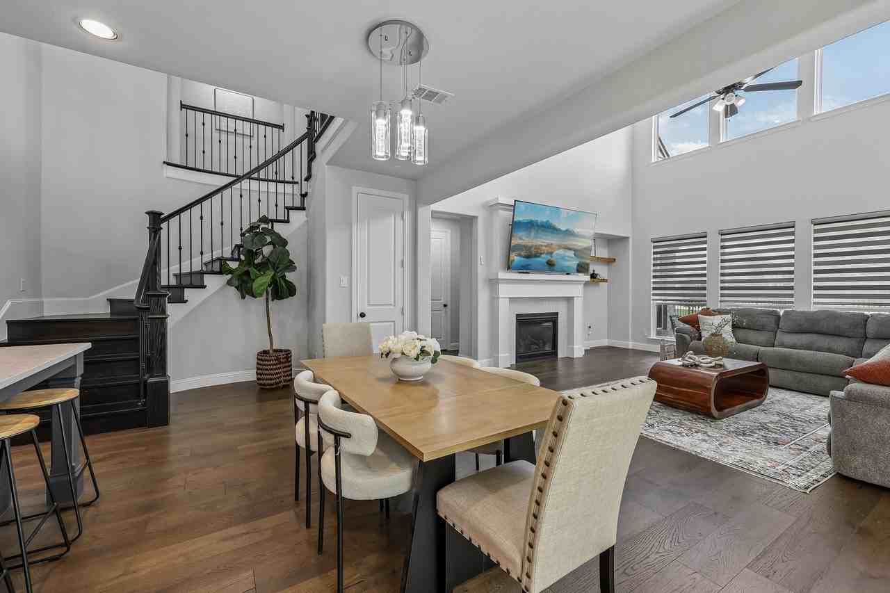 2351 Glen Heather Ln - Photo 7 of 40