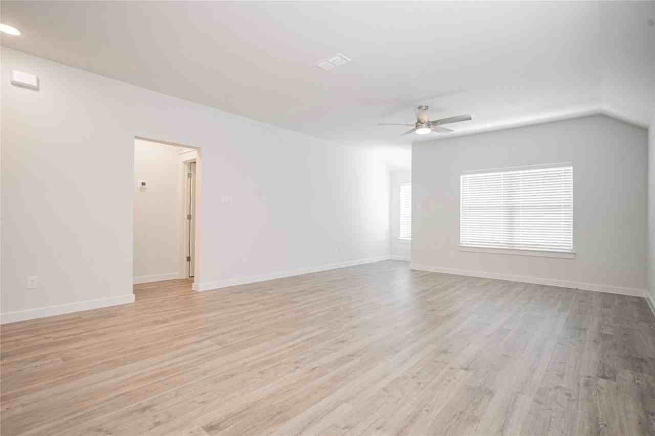 3108 Beau Daniel Dr - Photo 7 of 39