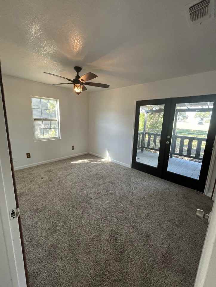 1116 E State Highway 276 - Photo 4 of 7