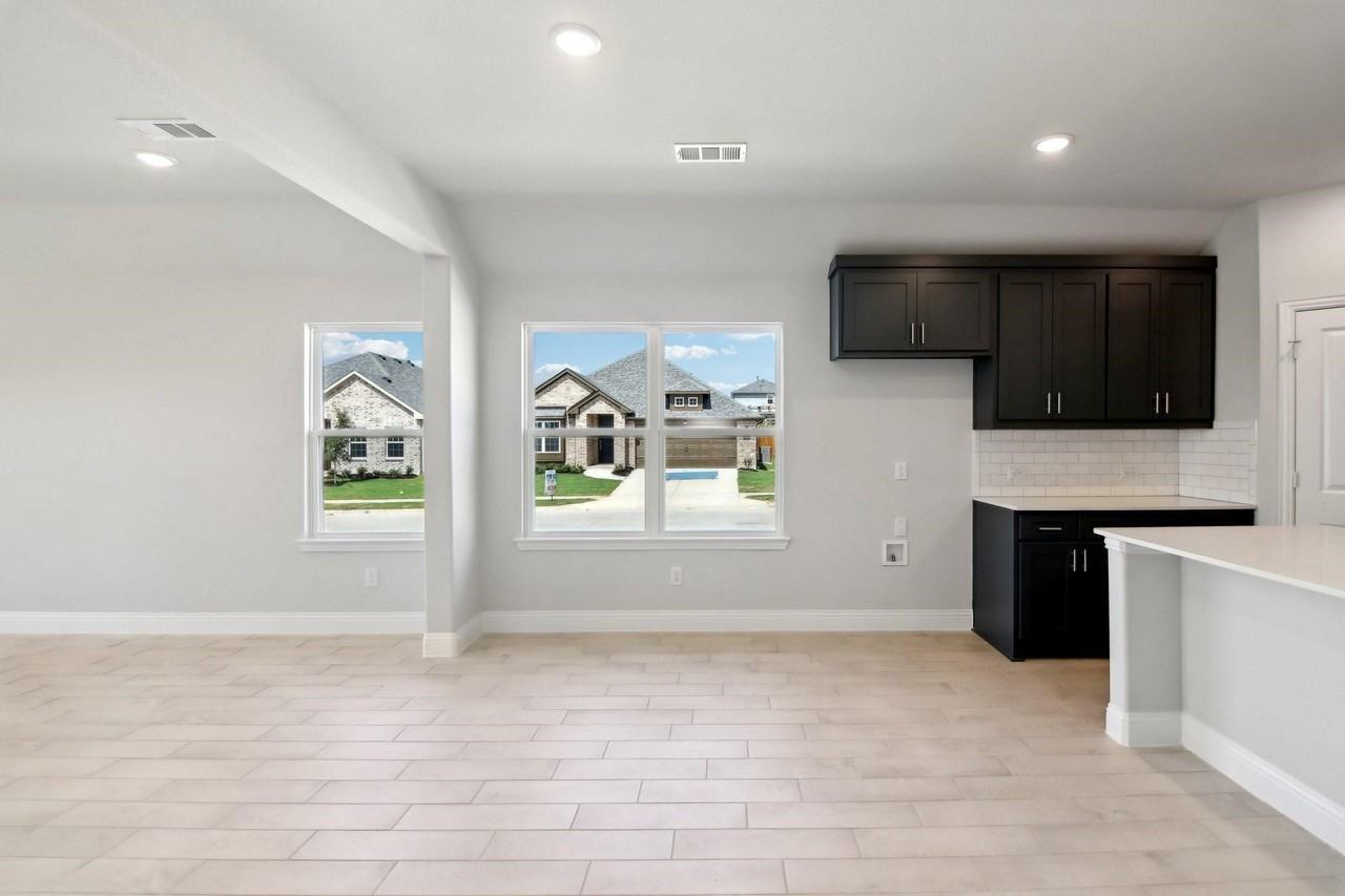 1317 Renato Dr - Photo 6 of 33