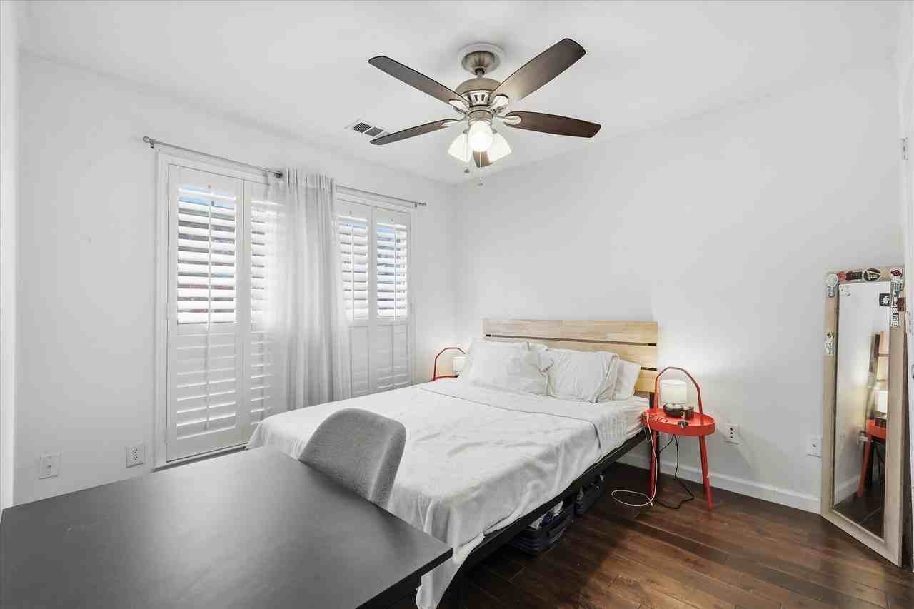 9427 Ponderosa Trl - Photo 5 of 29