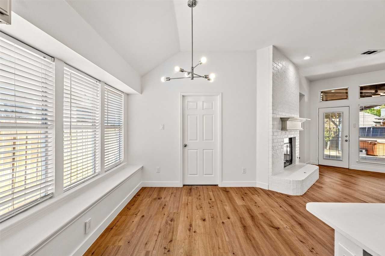 5624 Buckskin Dr - Photo 5 of 20