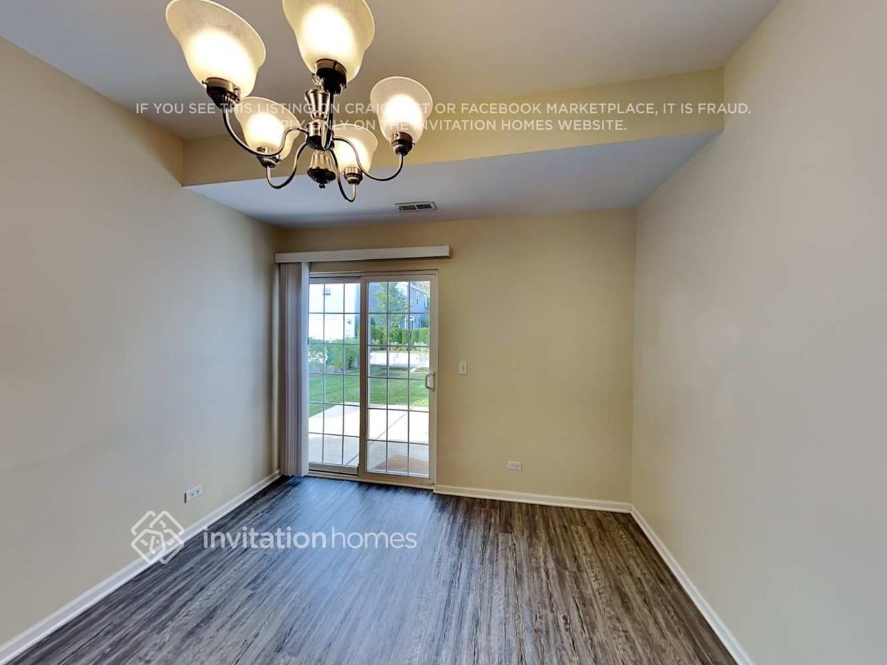 986 Celebration Dr - Photo 5 of 16