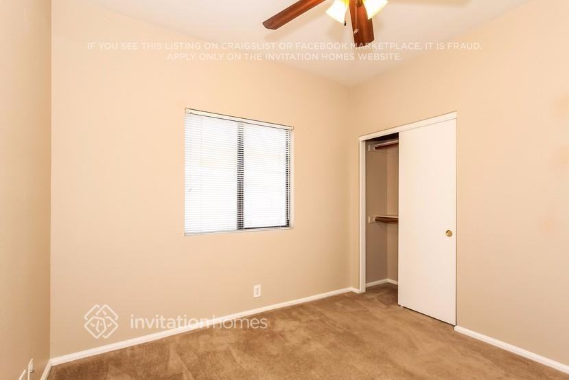 8934 W Paradise Dr - Photo 7 of 14