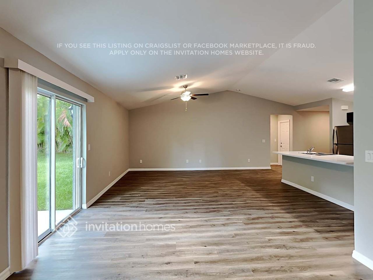 305 Nw 12th Pl - Photo 4 of 21