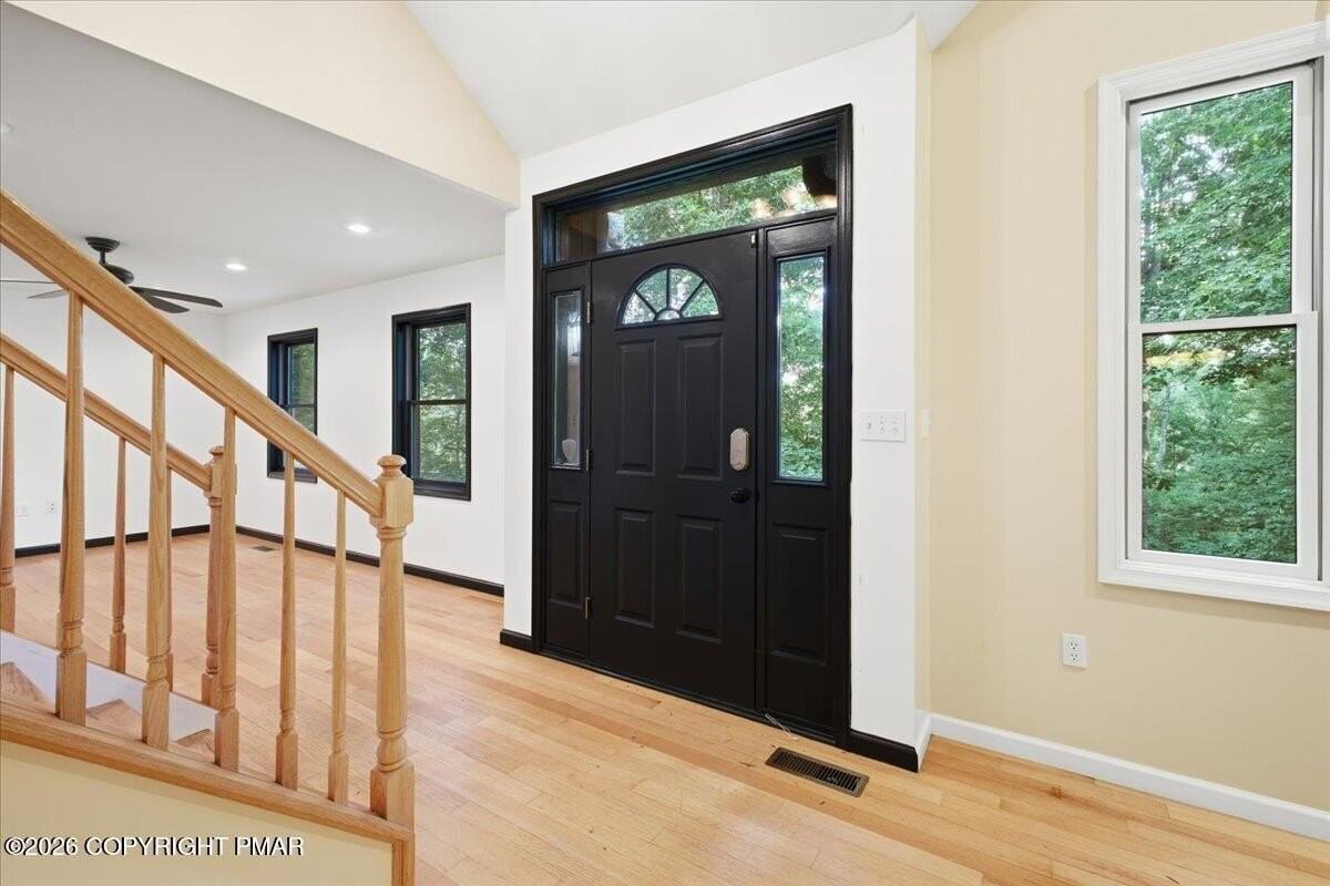 5110 Oak Ln - Photo 4 of 37
