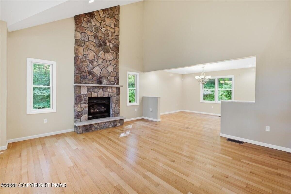 5110 Oak Ln - Photo 5 of 37
