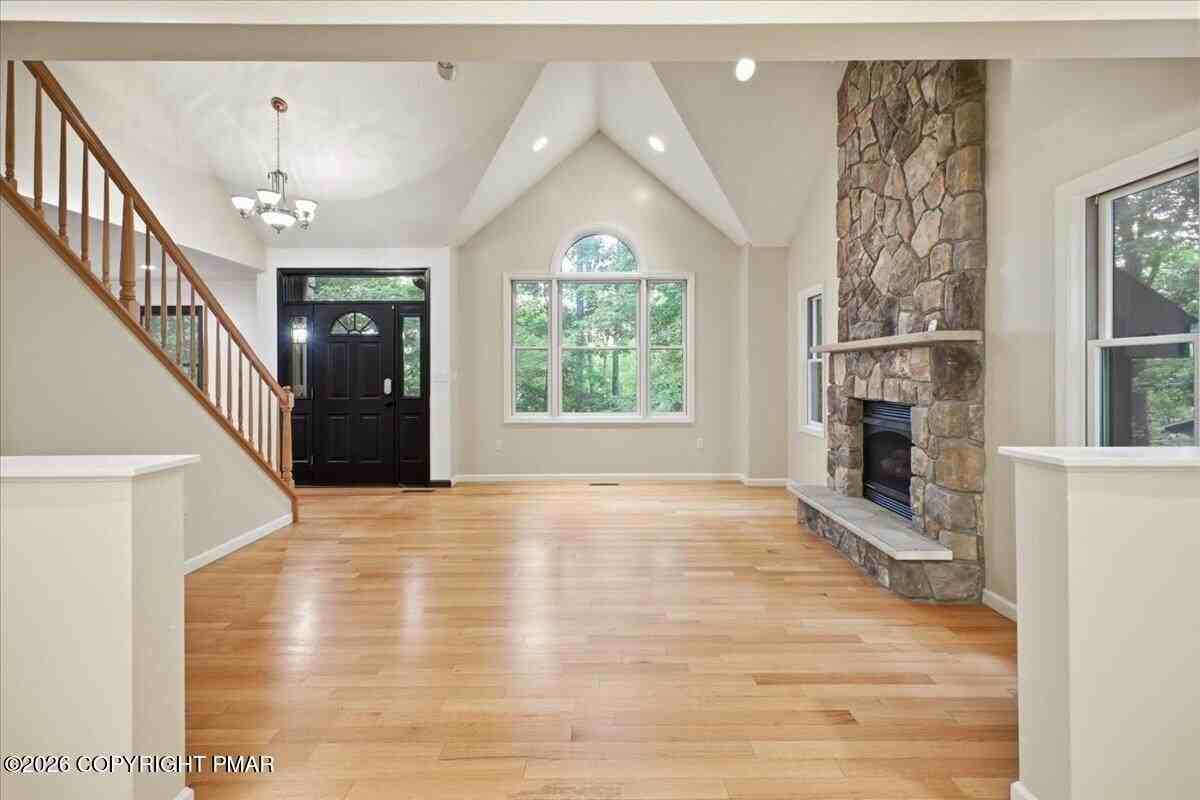 5110 Oak Ln - Photo 7 of 37