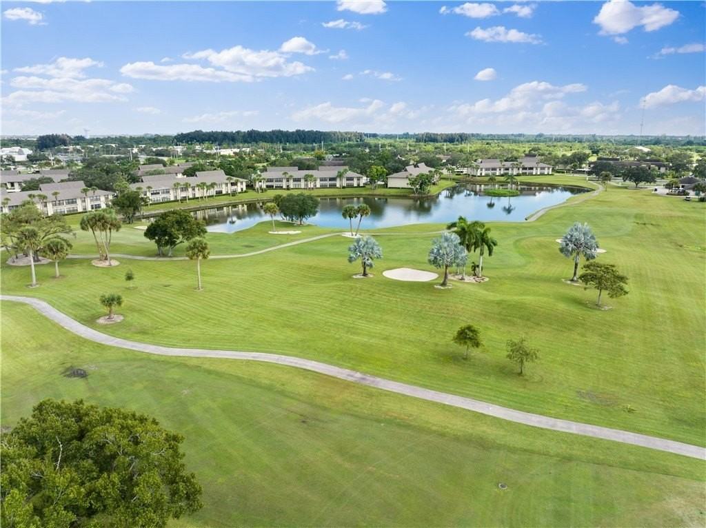 25 Plantation Dr #205 - Photo 2 of 35
