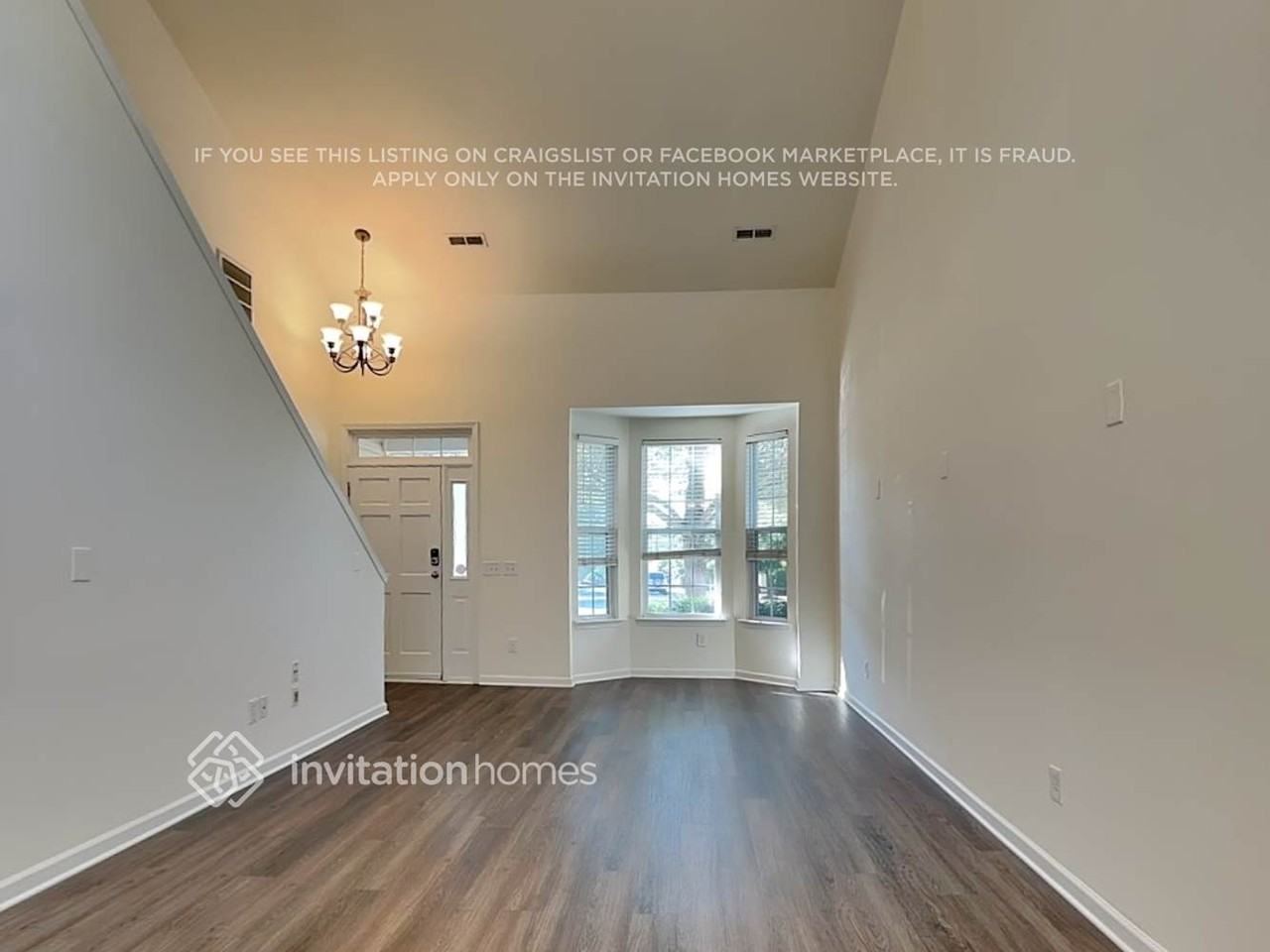 9019 Holland Park Ln - Photo 4 of 21