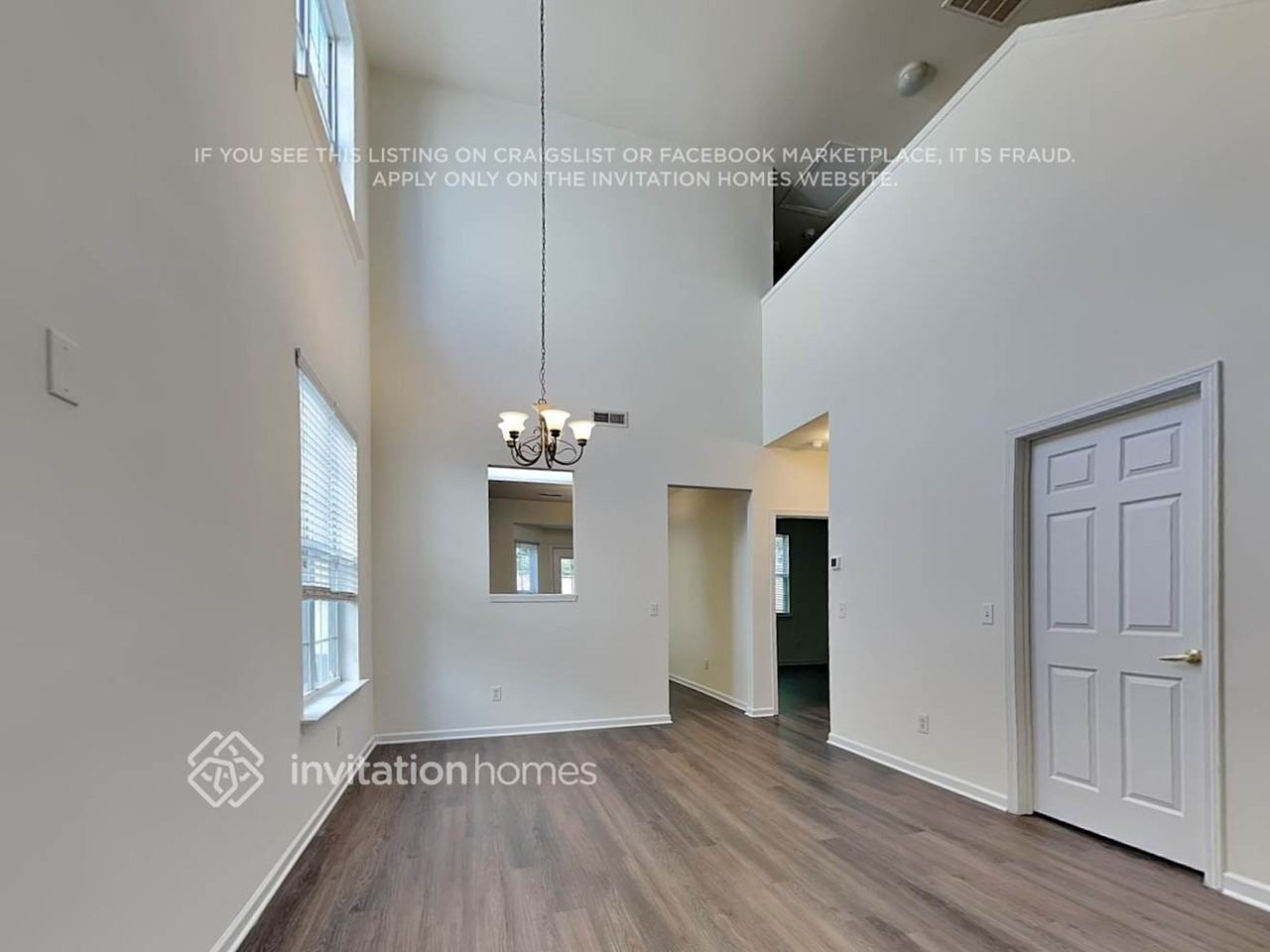 9019 Holland Park Ln - Photo 5 of 21