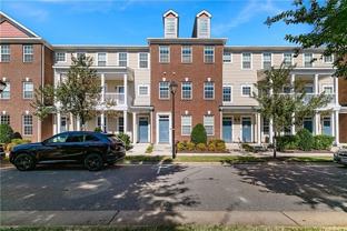 211 Fountain Way - Photo 1 of 1