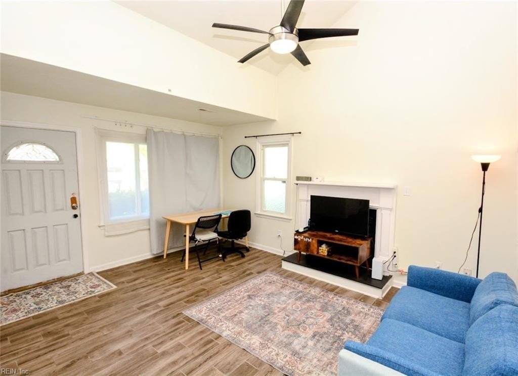 4901 Rugby Rd - Photo 4 of 45