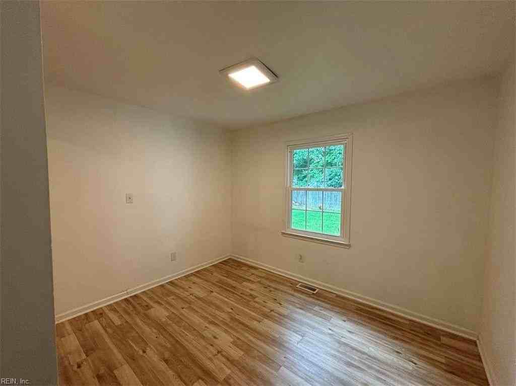 163 Alva Cir - Photo 7 of 34