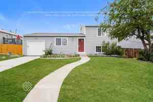 featured image of 9203 W 100th Cir