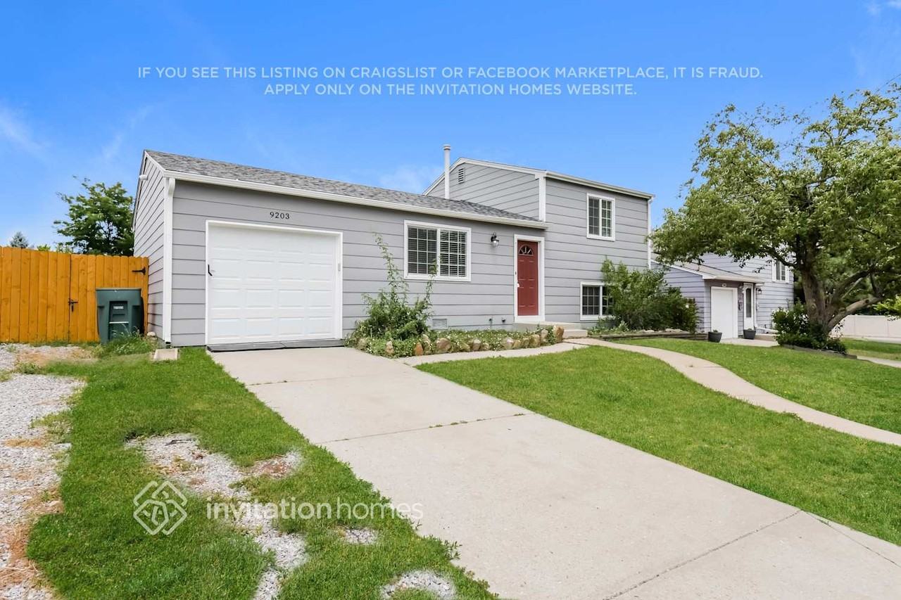 9203 W 100th Cir - Photo 2 of 16