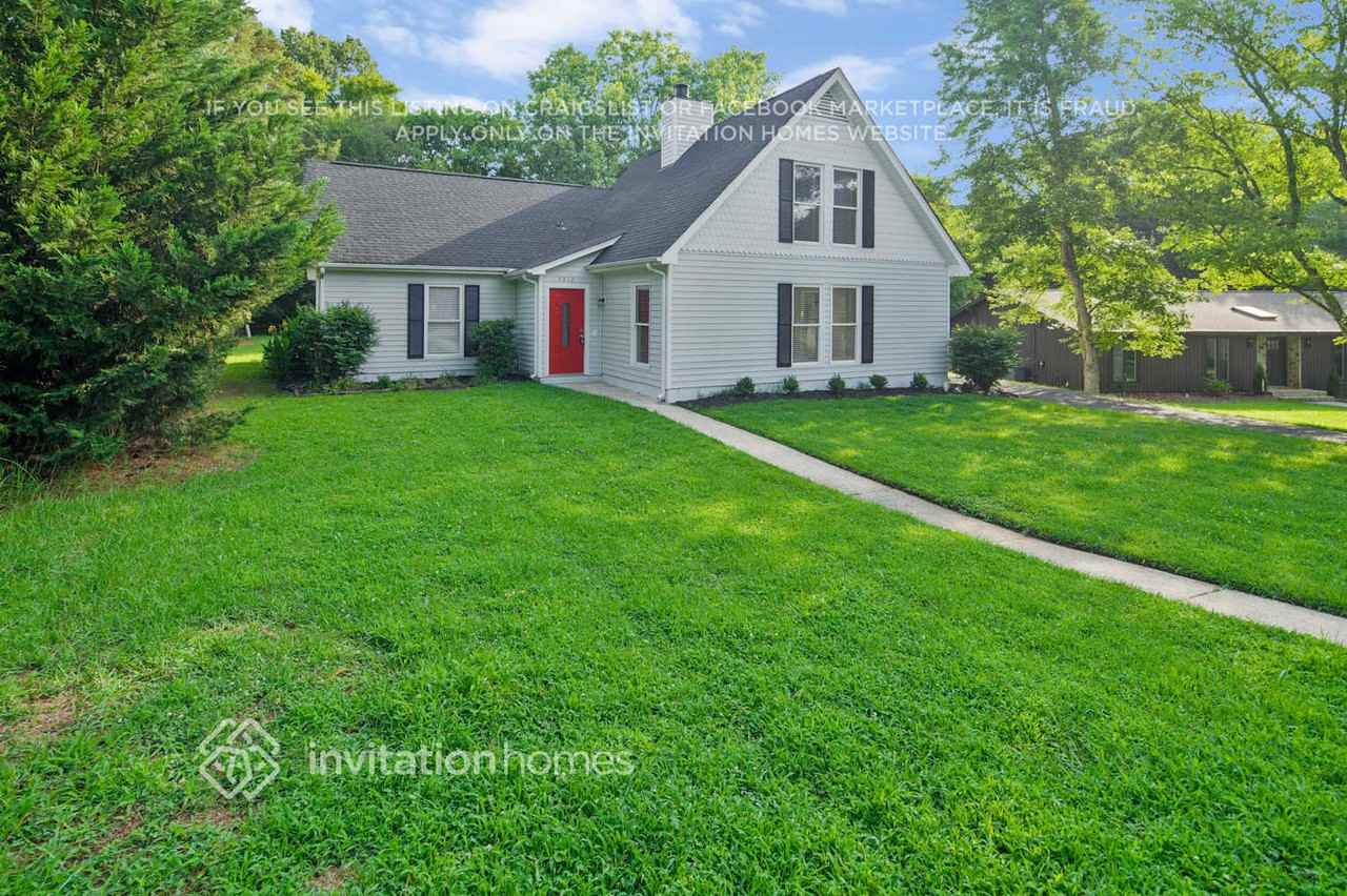 7212 Killingdeer Ln - Photo 2 of 30