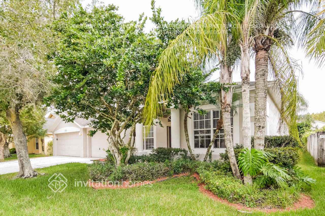 18127 Sweet Jasmine Dr - Photo 3 of 7