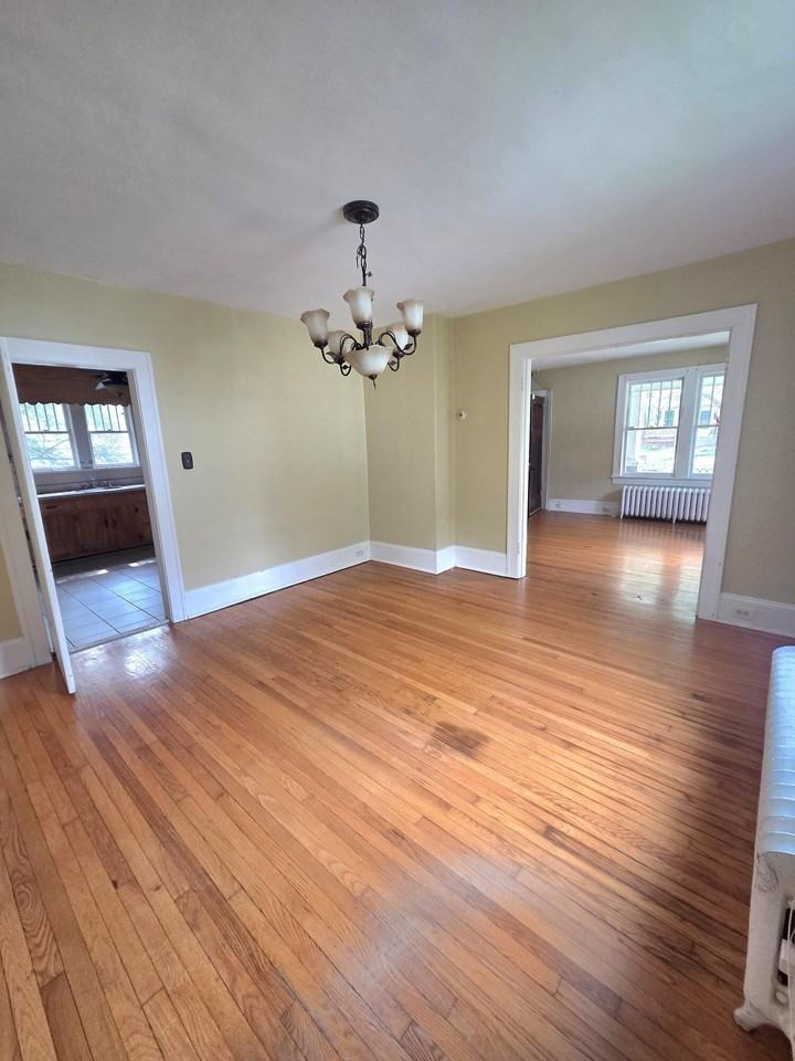 1113 Winona Ave Sw - Photo 6 of 19