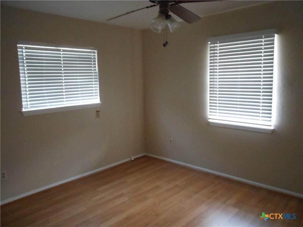 333 Briarwood Dr - Photo 6 of 13