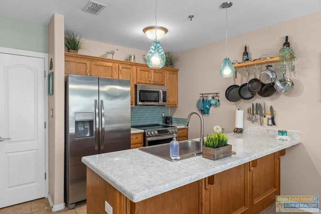 102 E Marlin St #11 - Photo 7 of 26