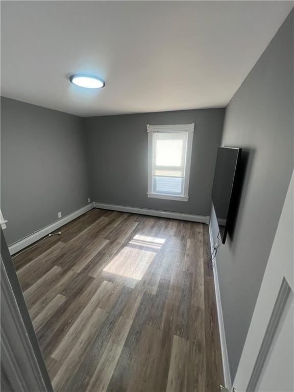 373 Burnside Ave - Photo 6 of 6