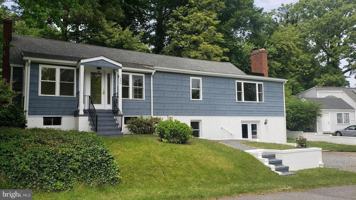 featured image of 1554 N Harbor Dr