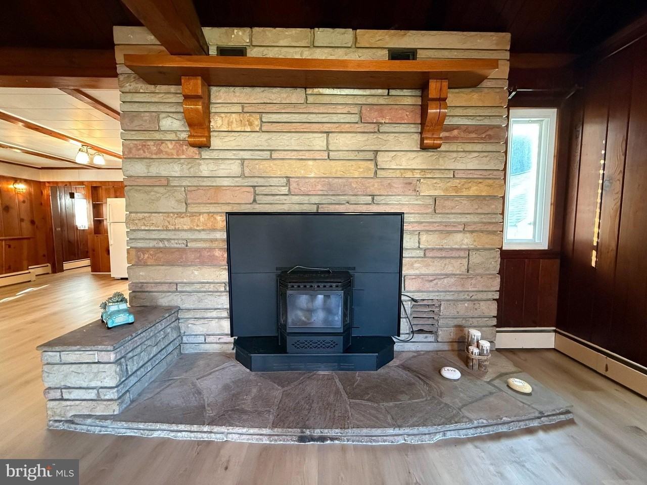 7530 C St - Photo 2 of 23