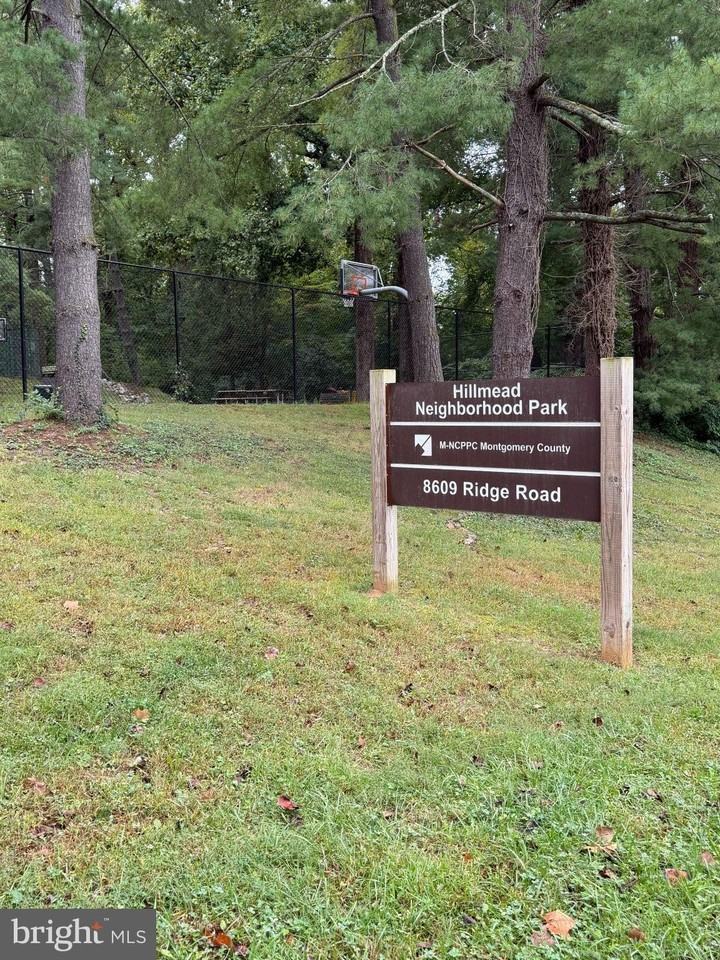 8612 Ridge Rd - Photo 2 of 32