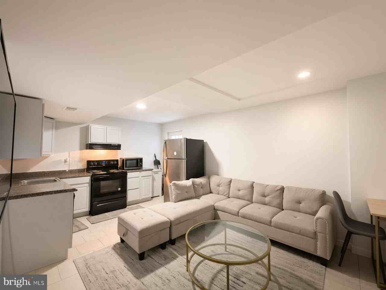 13208 Burleigh St - Photo 5 of 15