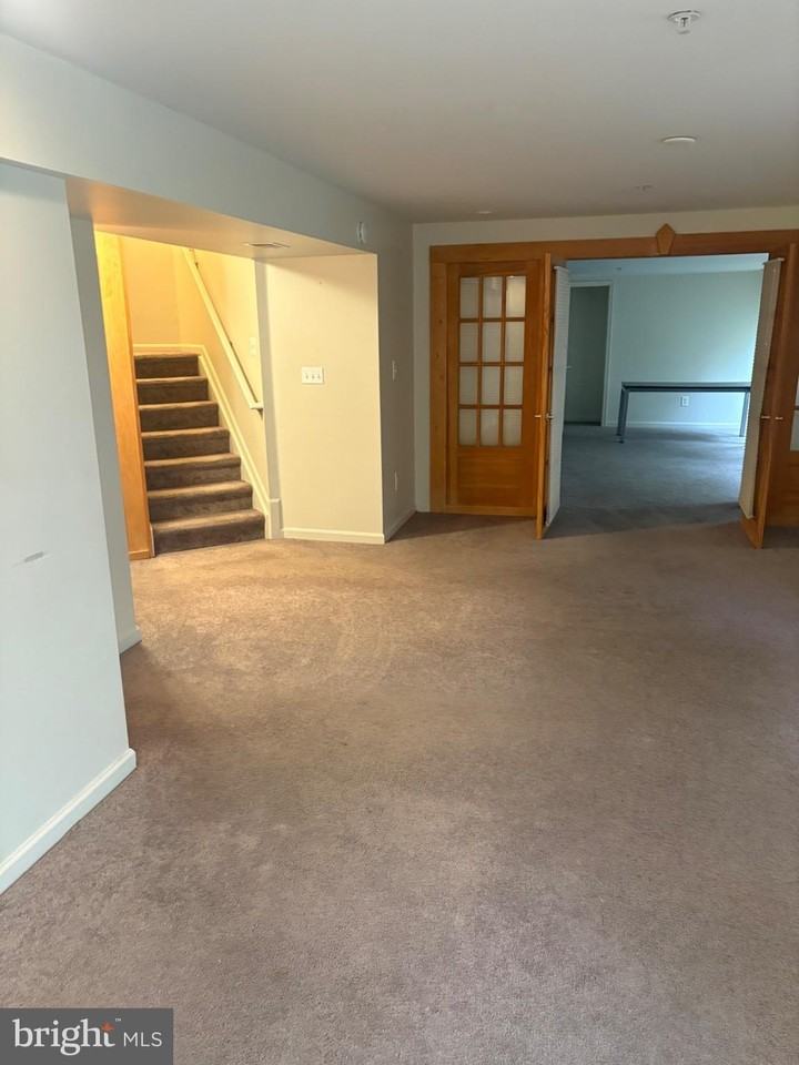 8008 River Field Ct - Photo 4 of 6