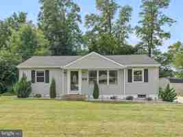featured image of 28 Drexel Ave