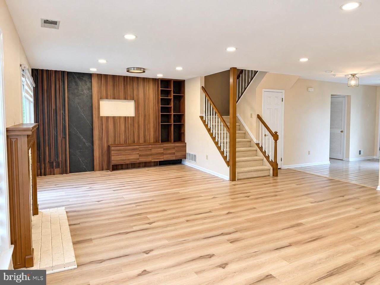 10 Colebrook Ct - Photo 4 of 22