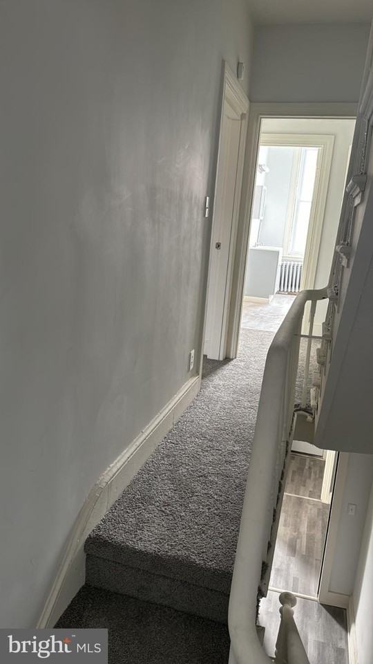 419 W King St - Photo 7 of 9