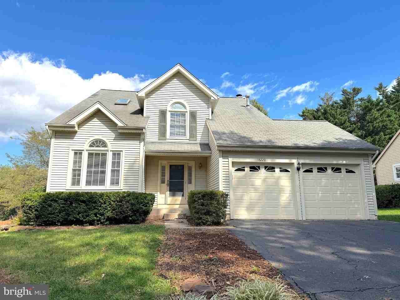 13229 Ladybank Ln - Photo 2 of 4