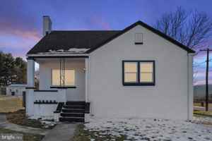 featured image of 701 S 2nd St