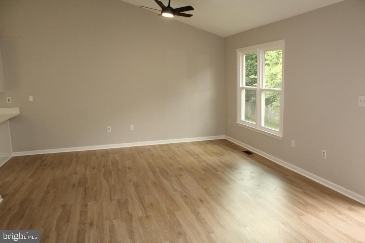 5908 Danielle Dr - Photo 7 of 50