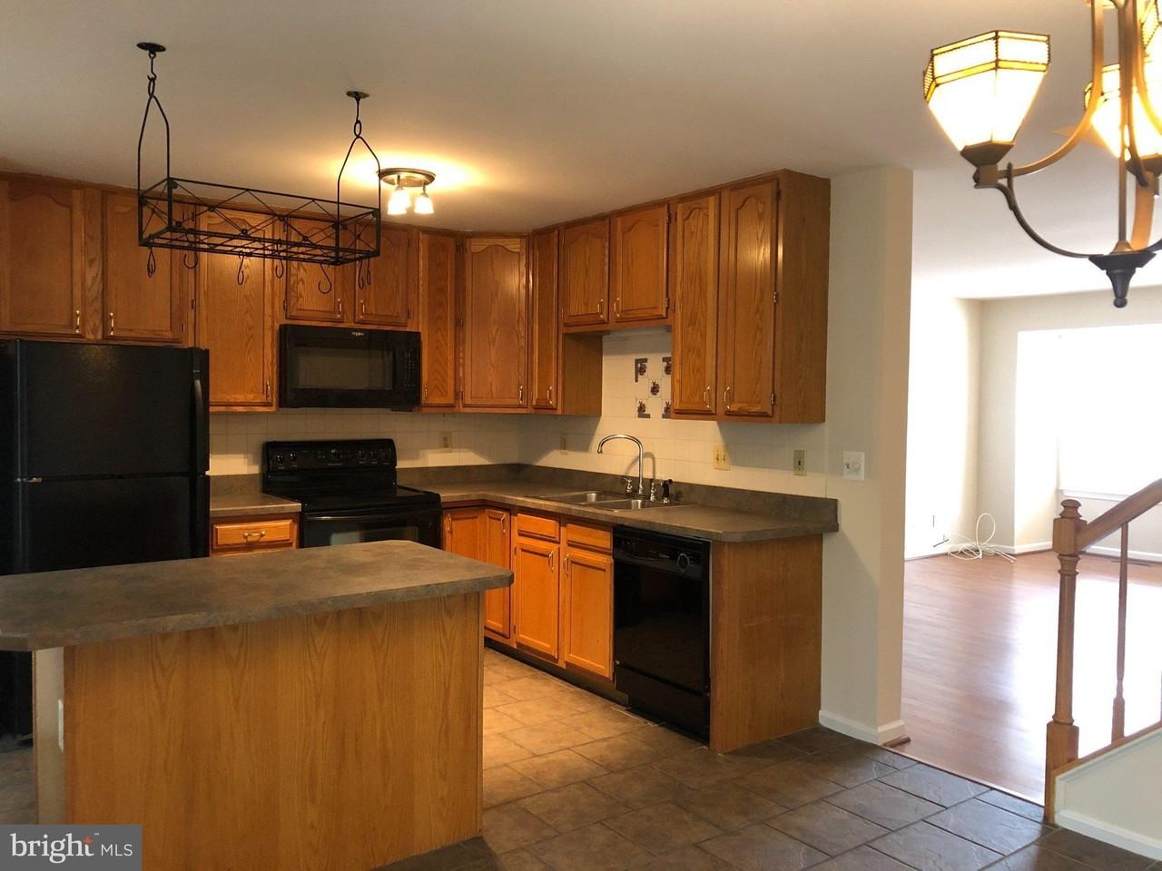 408 Ben Neuis Pl - Photo 2 of 17