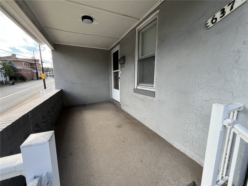 637 W Otterman St - Photo 4 of 23