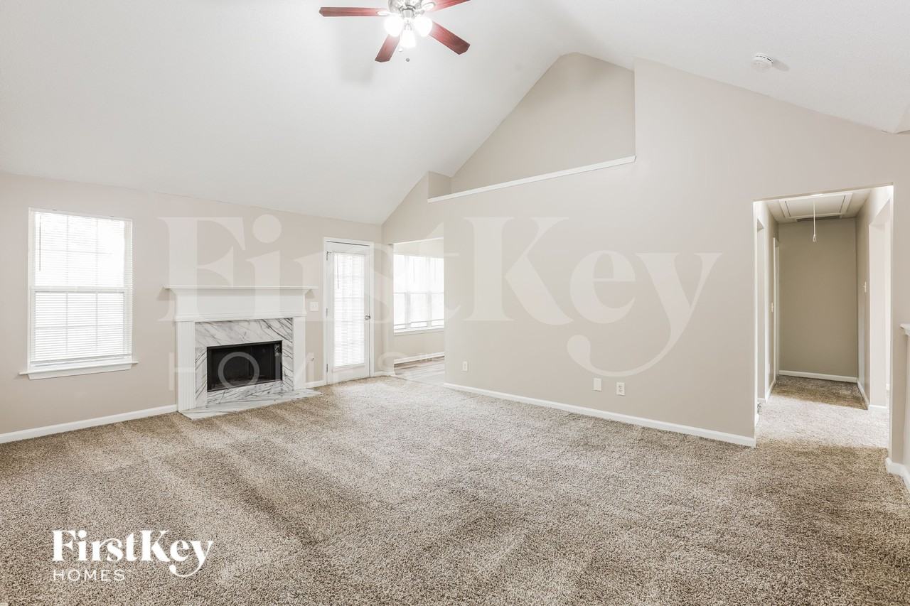 3551 Lindley Knl - Photo 5 of 18