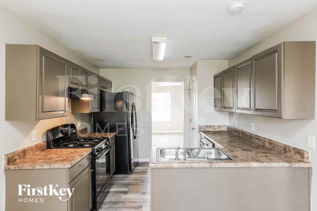 3551 Lindley Knl - Photo 7 of 18