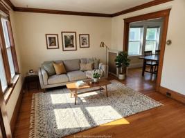 featured image of Bartlett Ave
