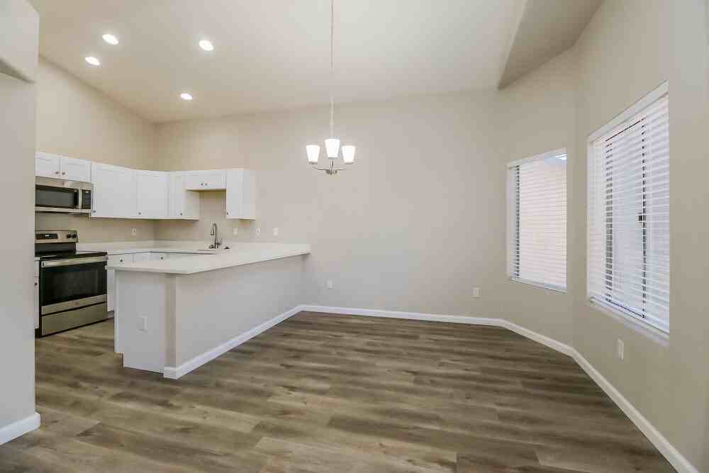 3755 E Broadway Rd #38 - Photo 6 of 17