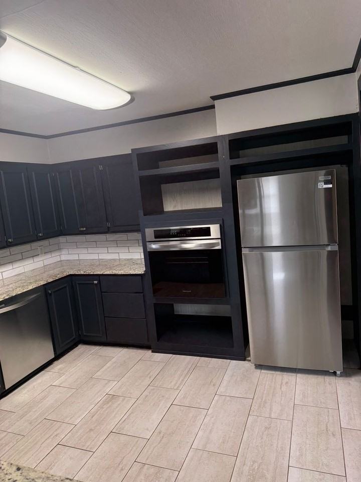 564 S 87th East Ave - Photo 7 of 19