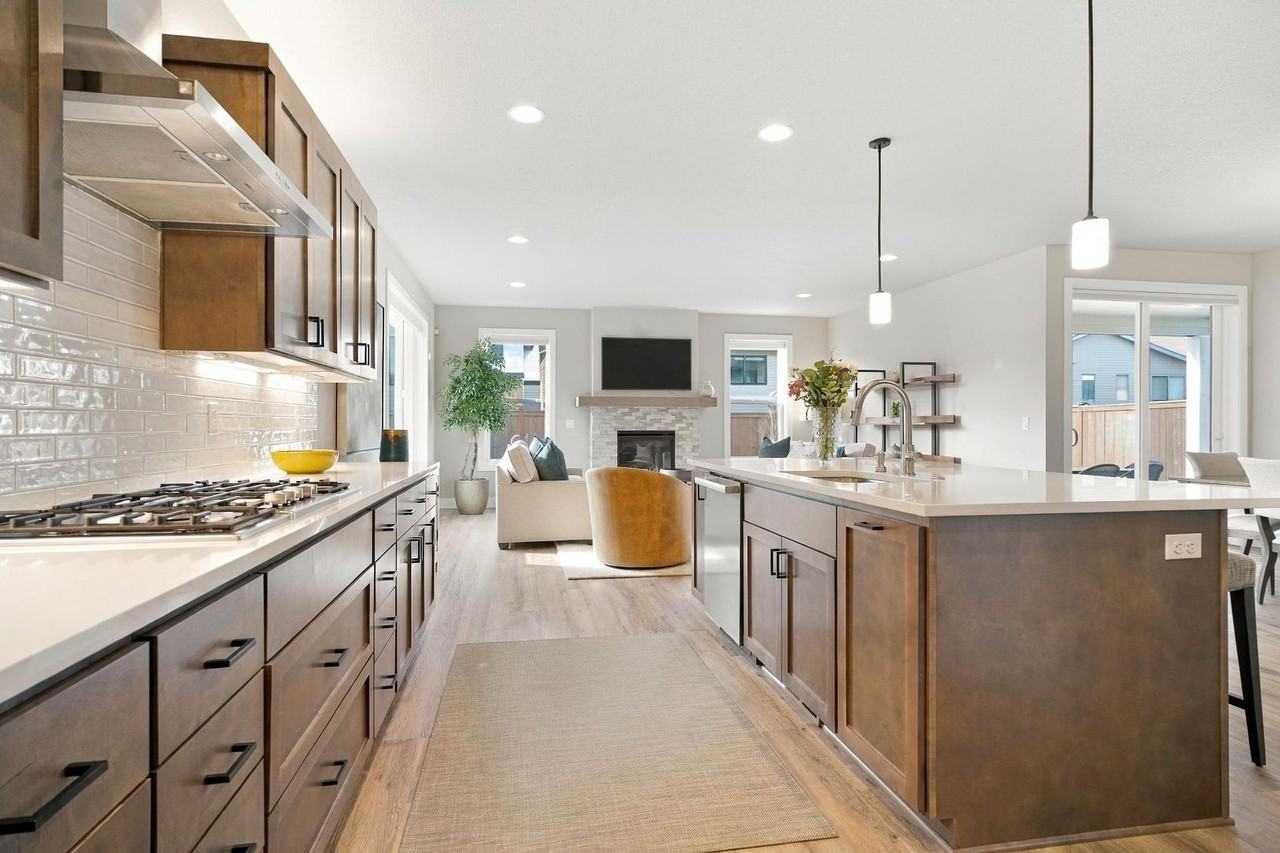 4049 Se 77th Ave - Photo 6 of 36